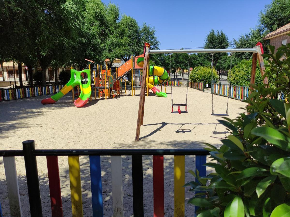 San Martín de la VegaLa Casa De San Martin. Parque Warner, Madrid别墅 外观 照片